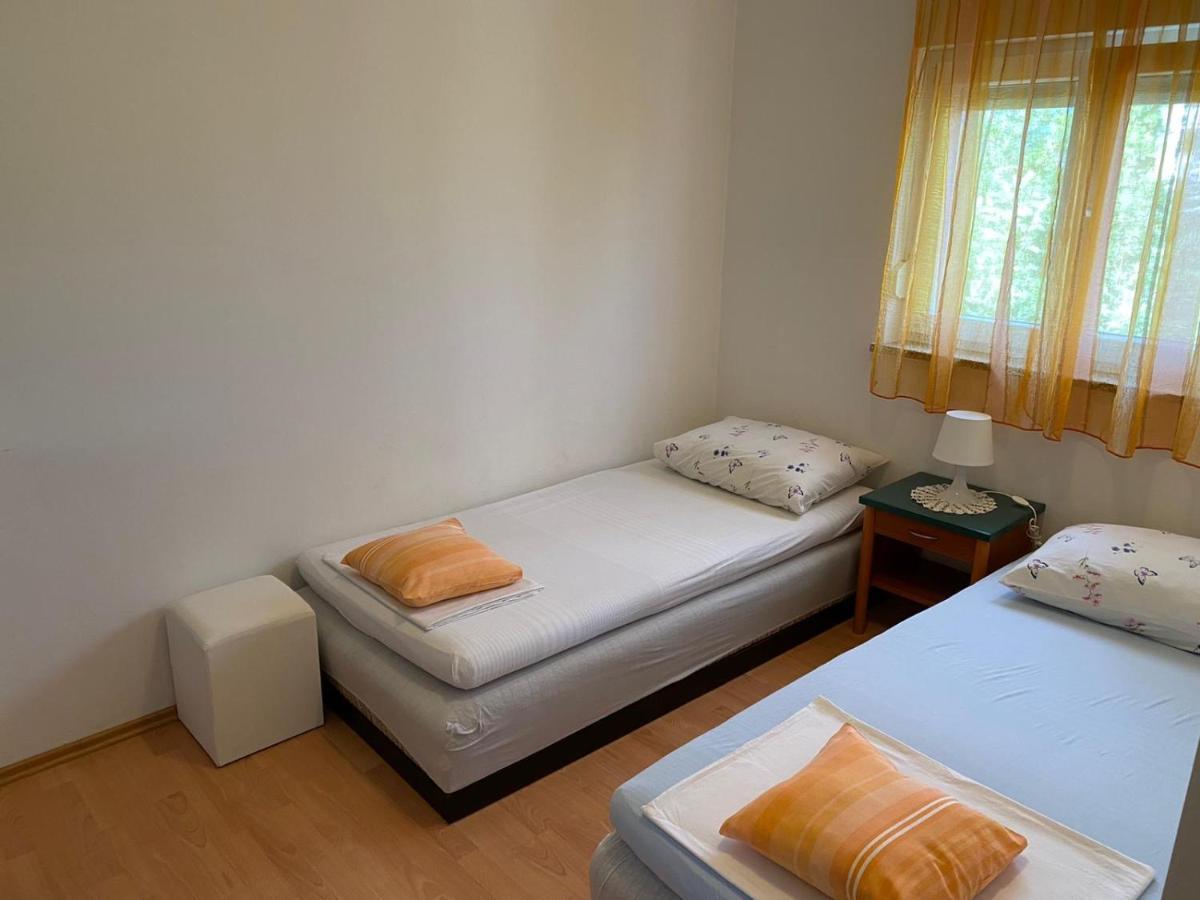 Apartman Olic Ražanac Extérieur photo