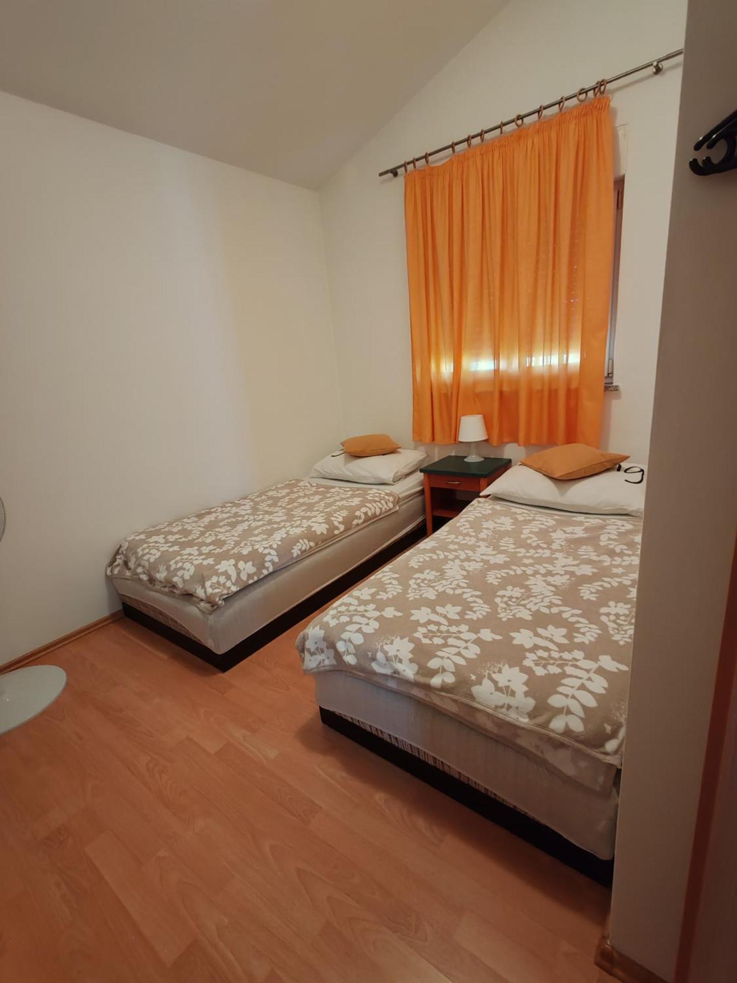 Apartman Olic Ražanac Extérieur photo